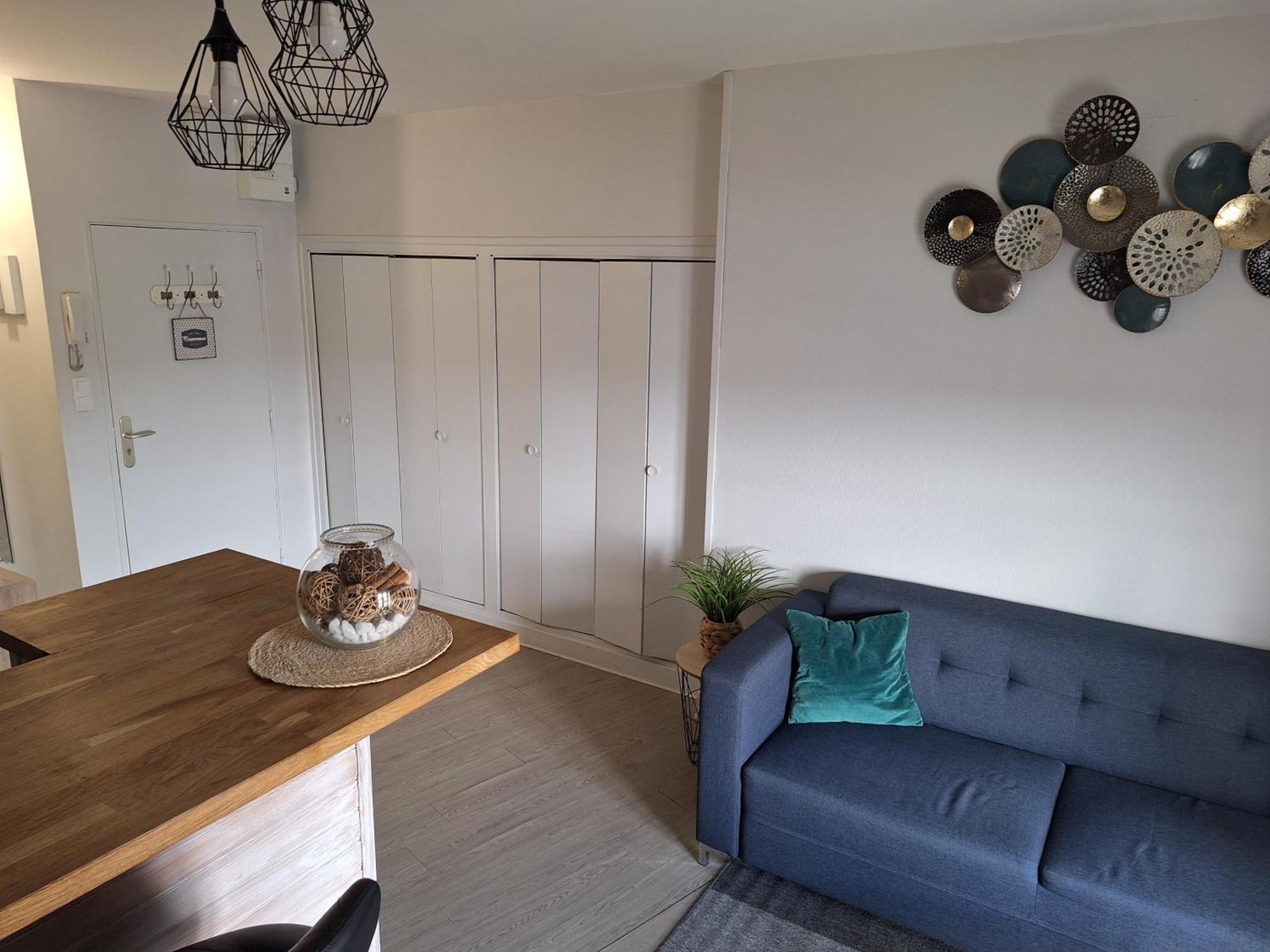 Appartement F2 Centre-Ville Issoire Avec Jolie Vue Exteriér fotografie